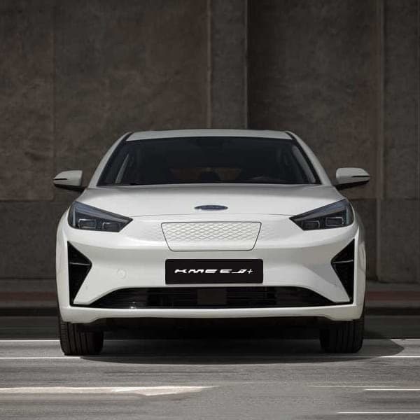 کی ام سی EJ7 پلاس
