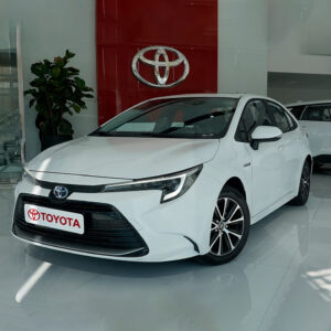 تویوتا لوین هیبرید 2024